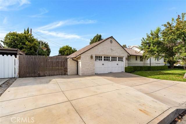 Downey, CA 90240,8550 Gainford Street