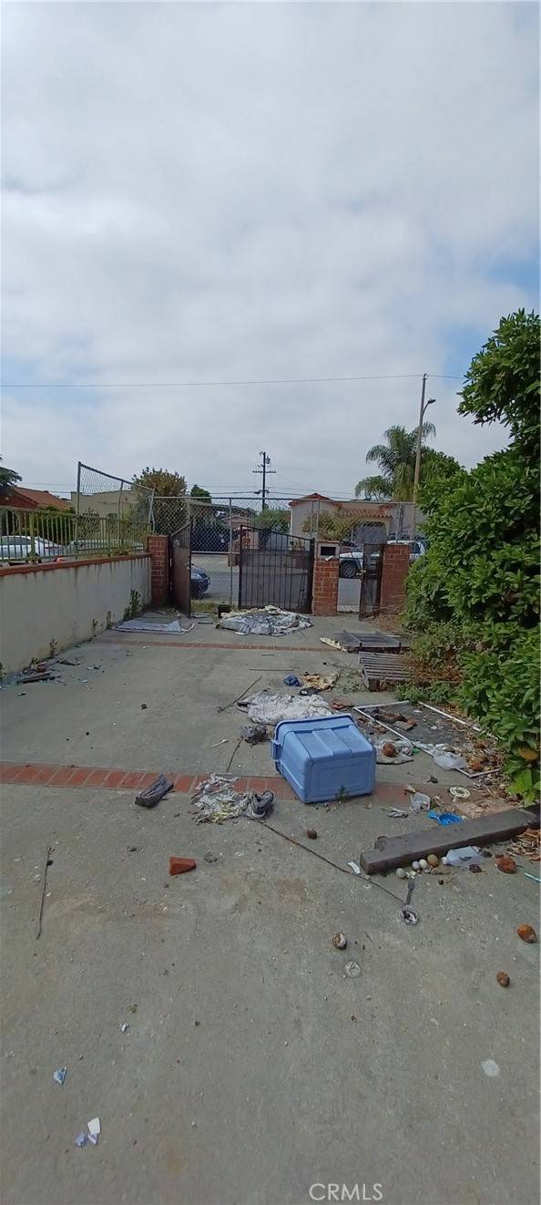 Huntington Park, CA 90255,3107 Hill Street