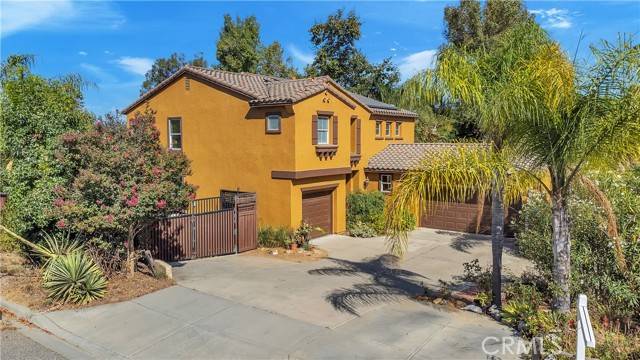 Fallbrook, CA 92028,1208 shadowcrest