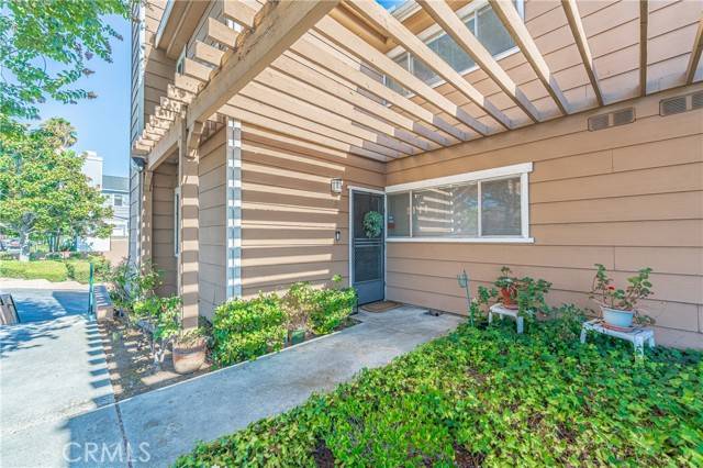 La Habra, CA 90631,600 W Lambert Road #45