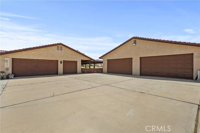 Apple Valley, CA 92307,23833 Keator Road