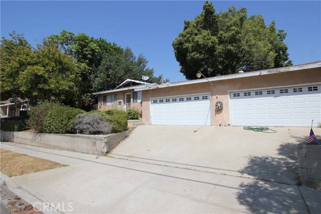 Signal Hill, CA 90755,2251 E 20th Street