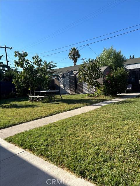 Compton, CA 90222,749 W 131st Street