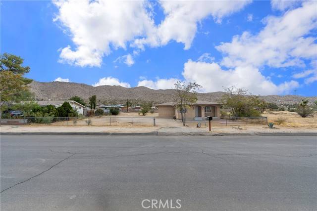 Yucca Valley, CA 92284,56426 Sunland Drive