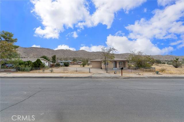 Yucca Valley, CA 92284,56426 Sunland Drive