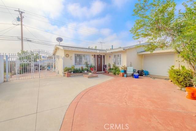 Rialto, CA 92376,407 E Ramona Drive