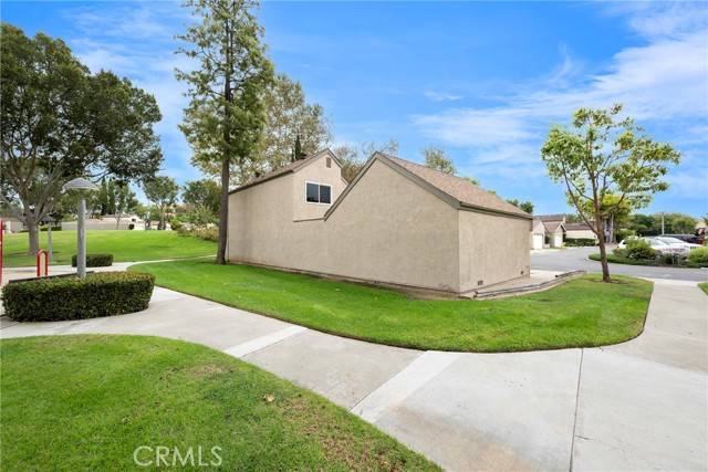 Fullerton, CA 92835,3116 Ravenwood Court