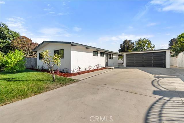 Fullerton, CA 92832,212 W Rosslynn Avenue