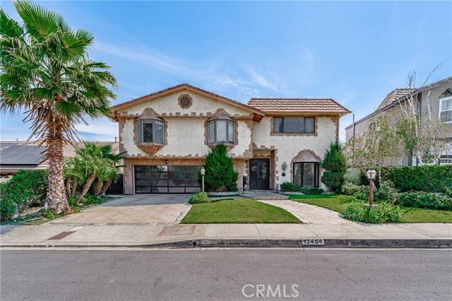 Granada Hills, CA 91344,12454 Henzie Place