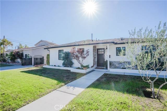 La Habra, CA 90631,610 W Pinehurst Avenue