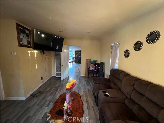 Bell Gardens, CA 90201,6646 Ira Avenue