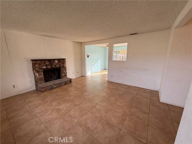 Yucaipa, CA 92399,33713 Fairview Drive