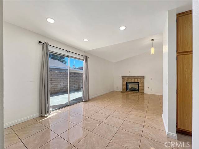 Palmdale, CA 93550,2810 Juniper Drive