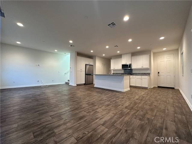 Fontana, CA 92336,7245 Crescendo Lane