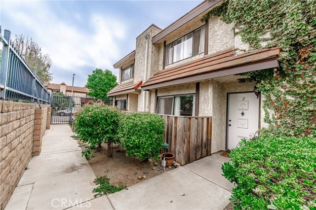 Panorama City, CA 91402,9525 Sylmar Avenue #2