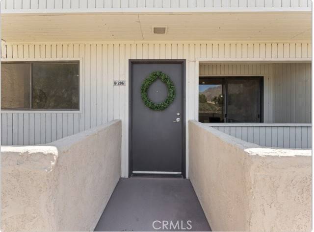 Palm Springs, CA 92262,2820 N Arcadia Court #206