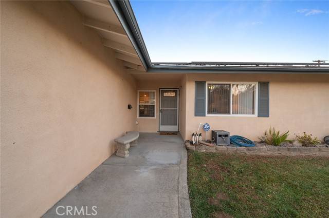 Riverside, CA 92503,9945 Walnut Grove Avenue