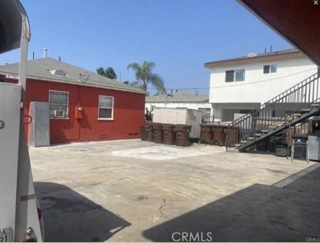 Compton, CA 90221,202 N Sloan Avenue