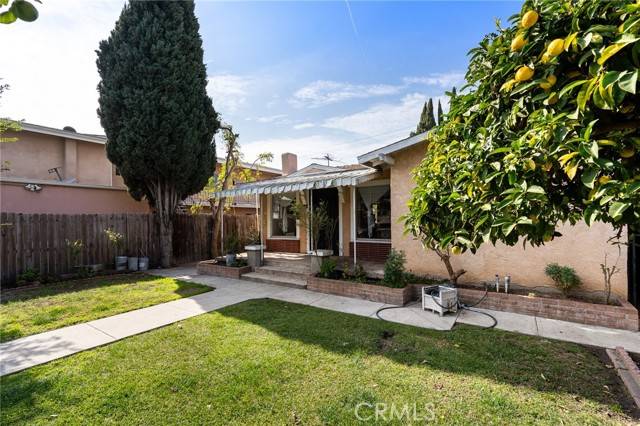 Huntington Park, CA 90255,6337 Albany Street