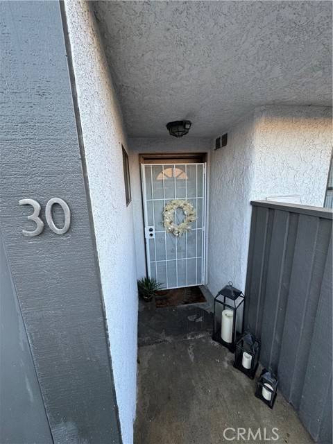 Porter Ranch, CA 91326,11311 Tampa Avenue #30