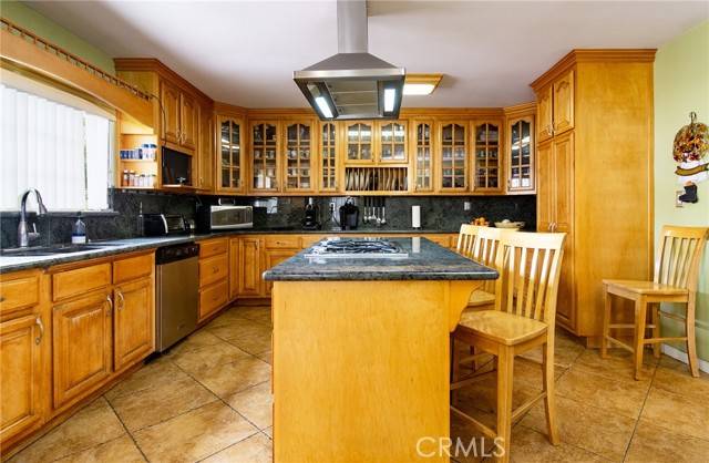 Whittier, CA 90606,10934 Balfour Street
