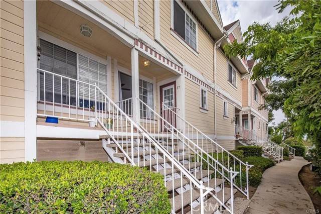 Sylmar, CA 91342,13750 Hubbard Street #77