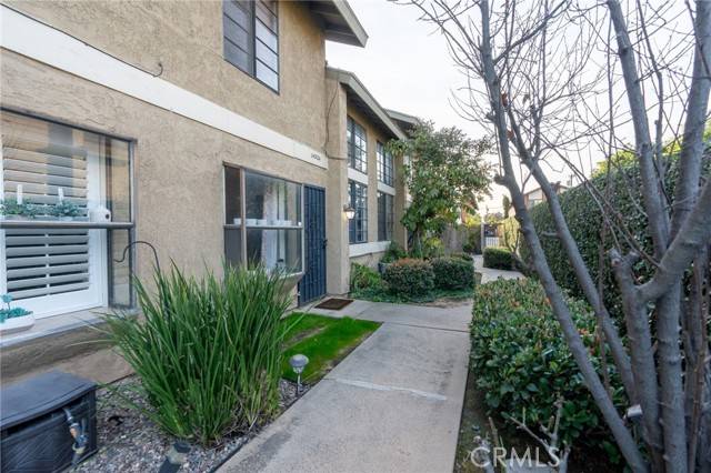 Norwalk, CA 90650,14324 Alburtis Avenue #22