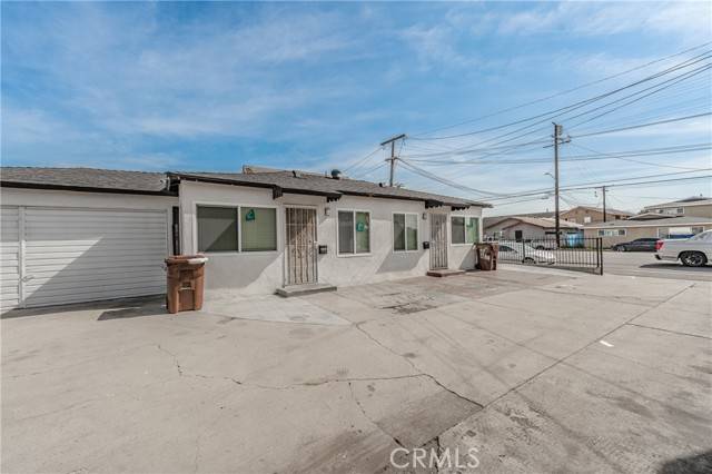 Compton, CA 90220,123 E Alondra Boulevard