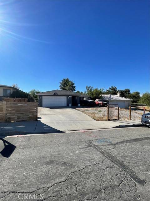 Victorville, CA 92395,14172 La Paz Drive