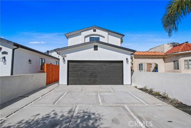 Los Angeles, CA 90044,1041 W 89th Street