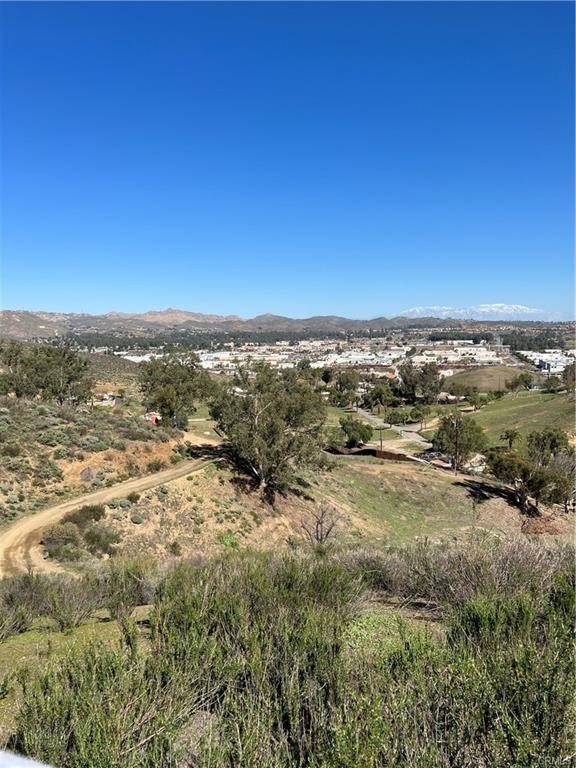 Lake Elsinore, CA 92530,0 Sunnyslope #84