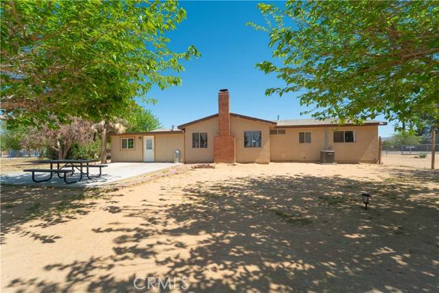 Apple Valley, CA 92308,21215 Multnomah Road