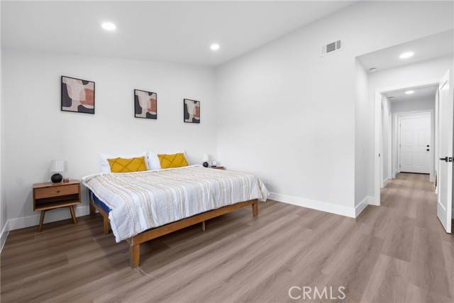 Ontario, CA 91761,1231 E Cottonwood Street