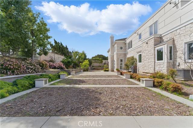 Hacienda Heights, CA 91745,15406 Skyline Drive