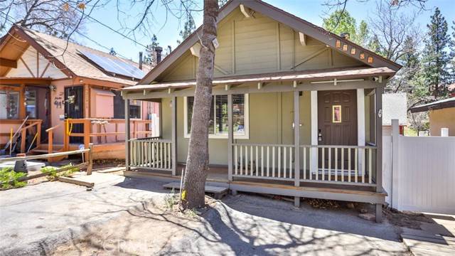 Running Springs, CA 92382,32905 Chipmunk Lane
