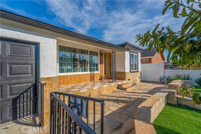 Lynwood, CA 90262,11316 Pope Avenue