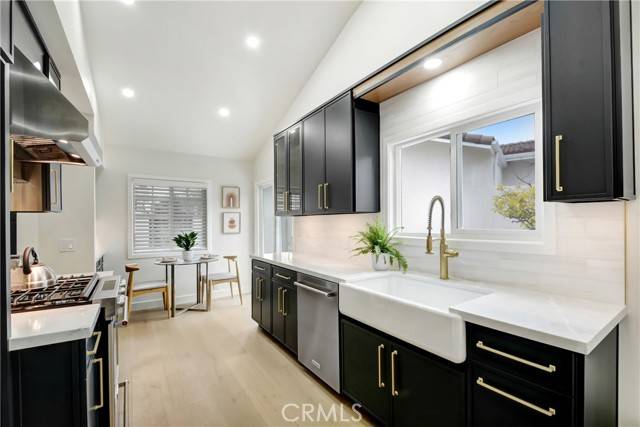 Laguna Hills, CA 92653,25095 Sunset Place