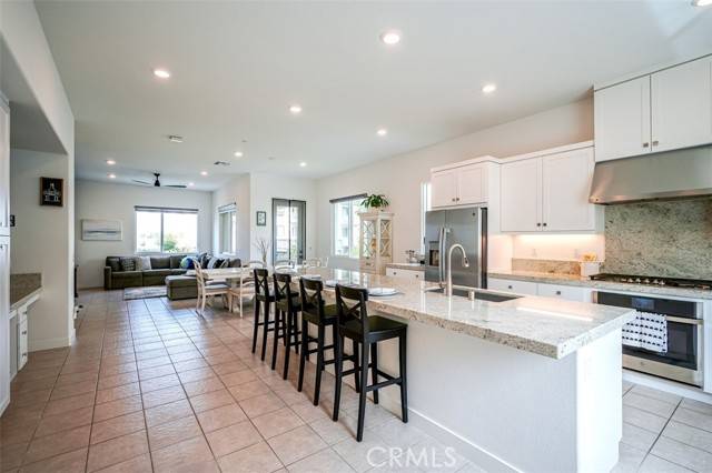 Anaheim, CA 92805,1882 S Westside Drive #49