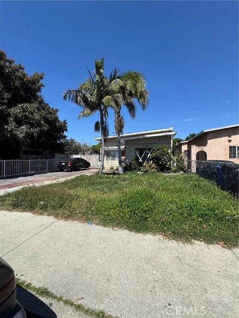 Huntington Park, CA 90255,2443 Olive Street