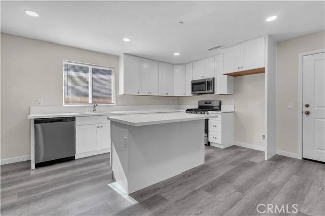 Colton, CA 92324,260 W Stephens Street