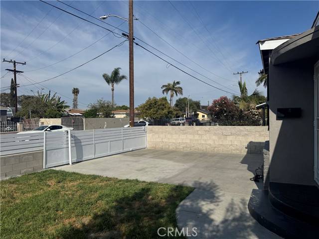 Compton, CA 90221,4608 E Myrrh Street