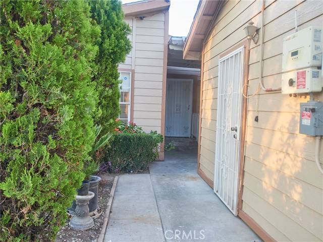San Jacinto, CA 92583,335 E Mead Street