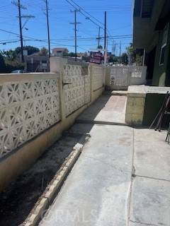 San Pedro, CA 90731,586 W 1st Street
