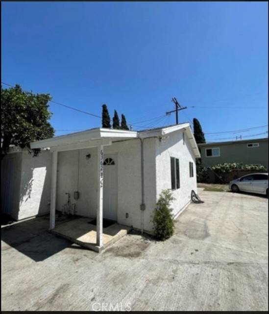Huntington Park, CA 90255,6362 Arbutus Avenue