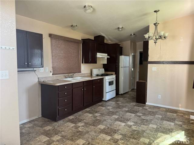 Santa Monica, CA 90404,1930 Stewart St. #75