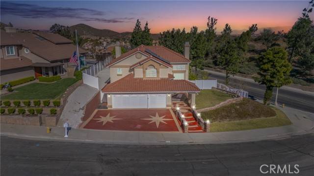 Corona, CA 92879,429 Somerset Cir.