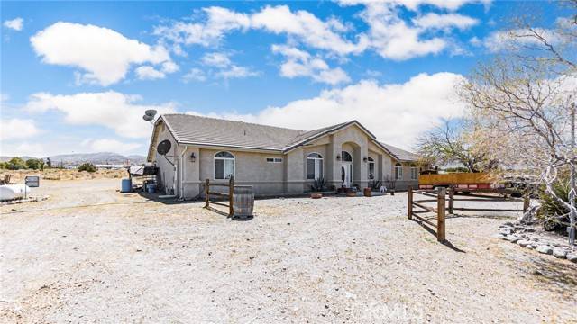 Phelan, CA 92371,3423 Smoke Tree Road