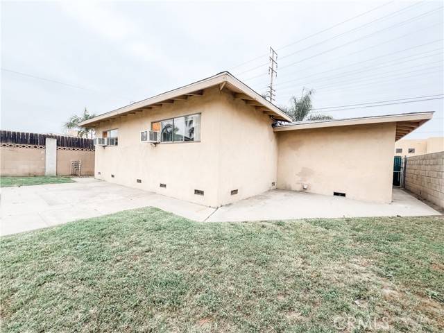 Downey, CA 90241,7848 Burns Avenue