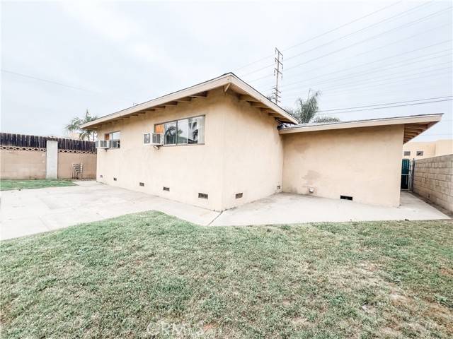 Downey, CA 90241,7848 Burns Avenue