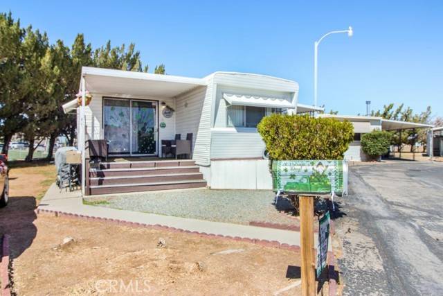 Apple Valley, CA 92308,21922 Ottawa #16